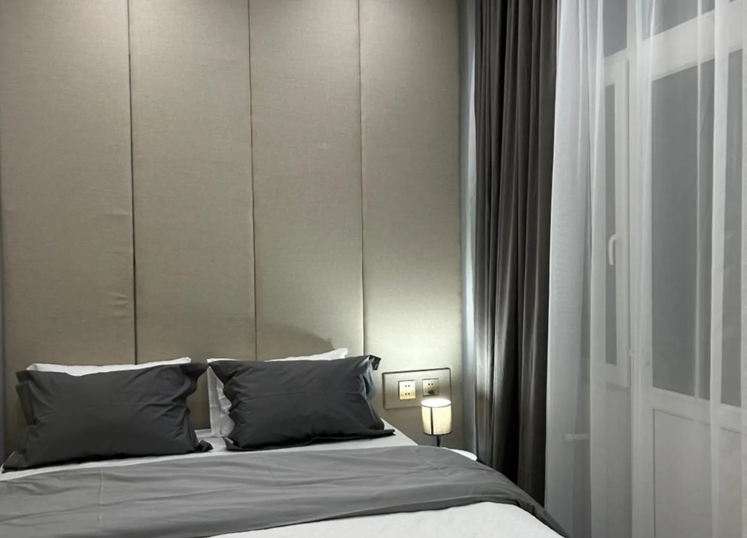 Center Cozy 2 Bedrooms Baku Azerbaijan